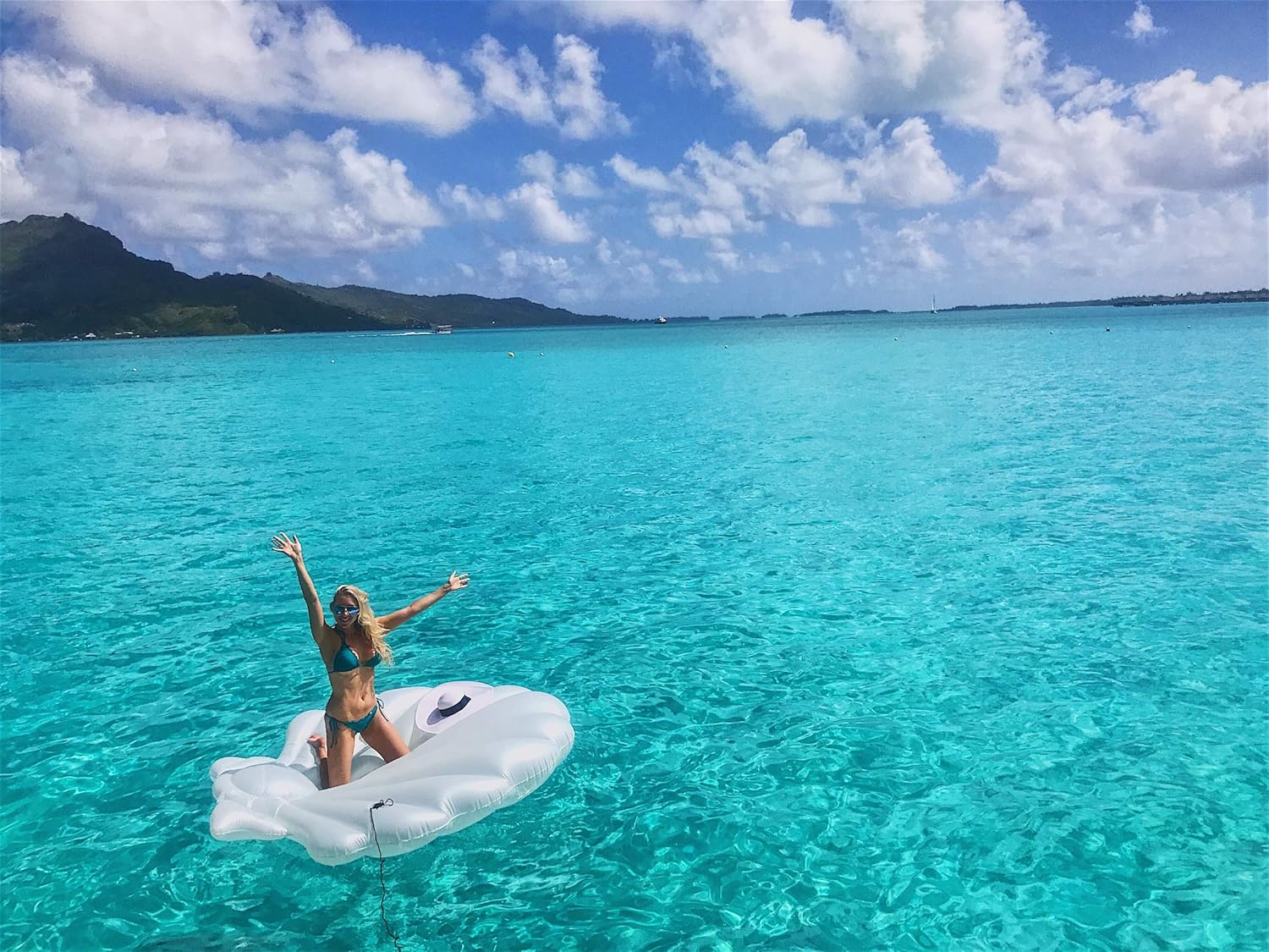 SWIMLINE SEASHELL LOUNGE