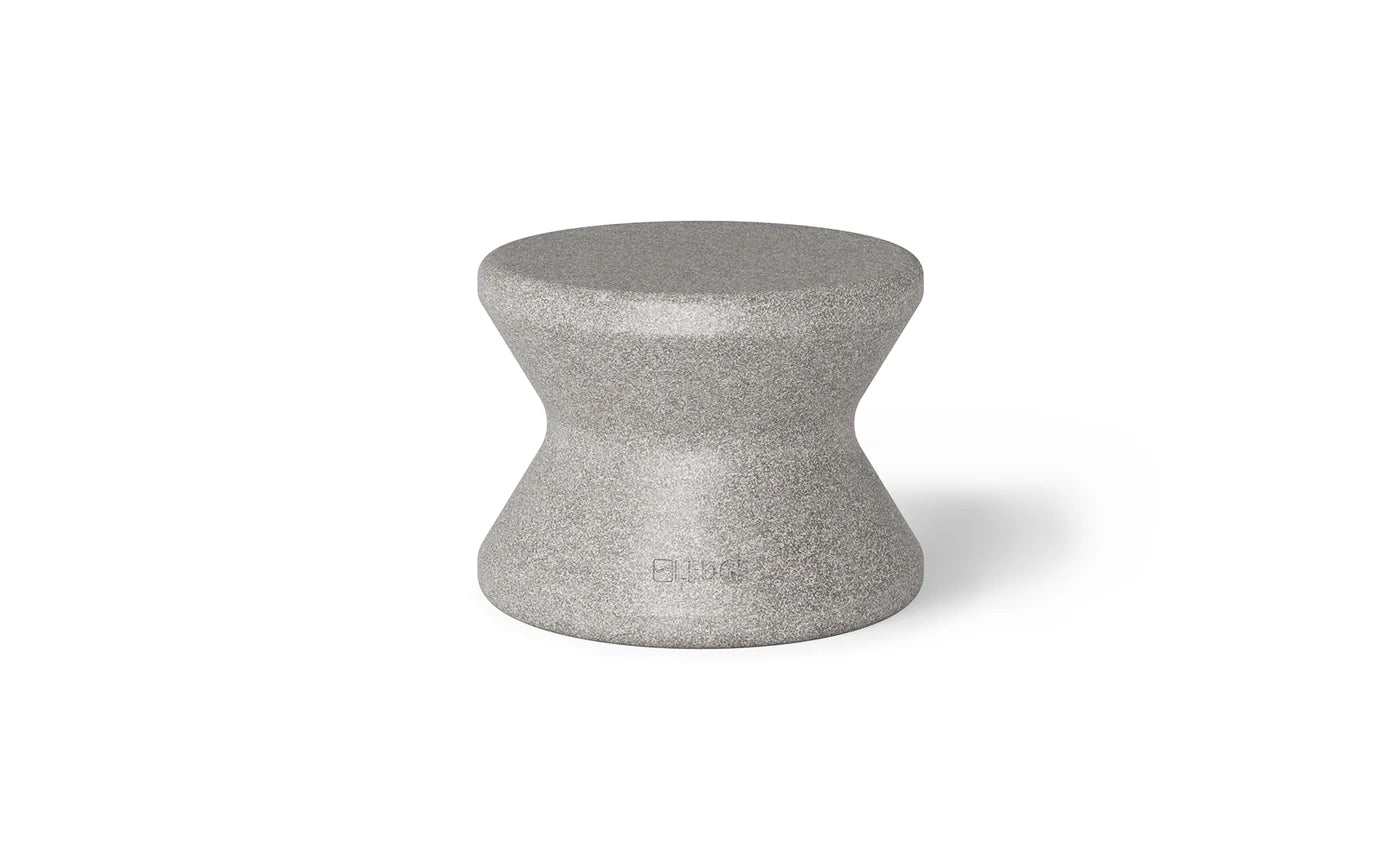 LEDGE LOUNGER SIGNATURE SIDE TABLE W/UMBRELLA HOLE **MUST BE PURCHASED IN-STORE**